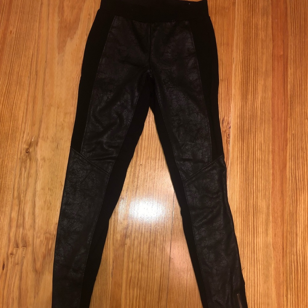 These pants are so fine!!!!